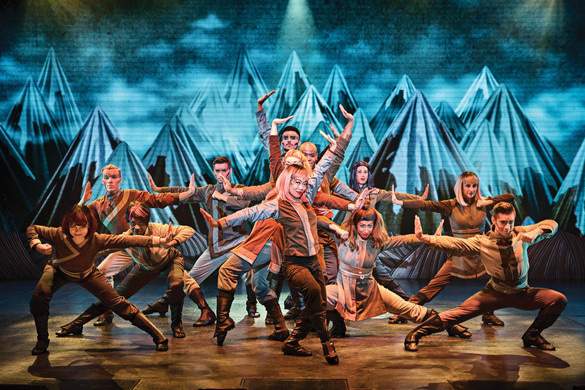 Princess Cruises Theatre 2.jpg